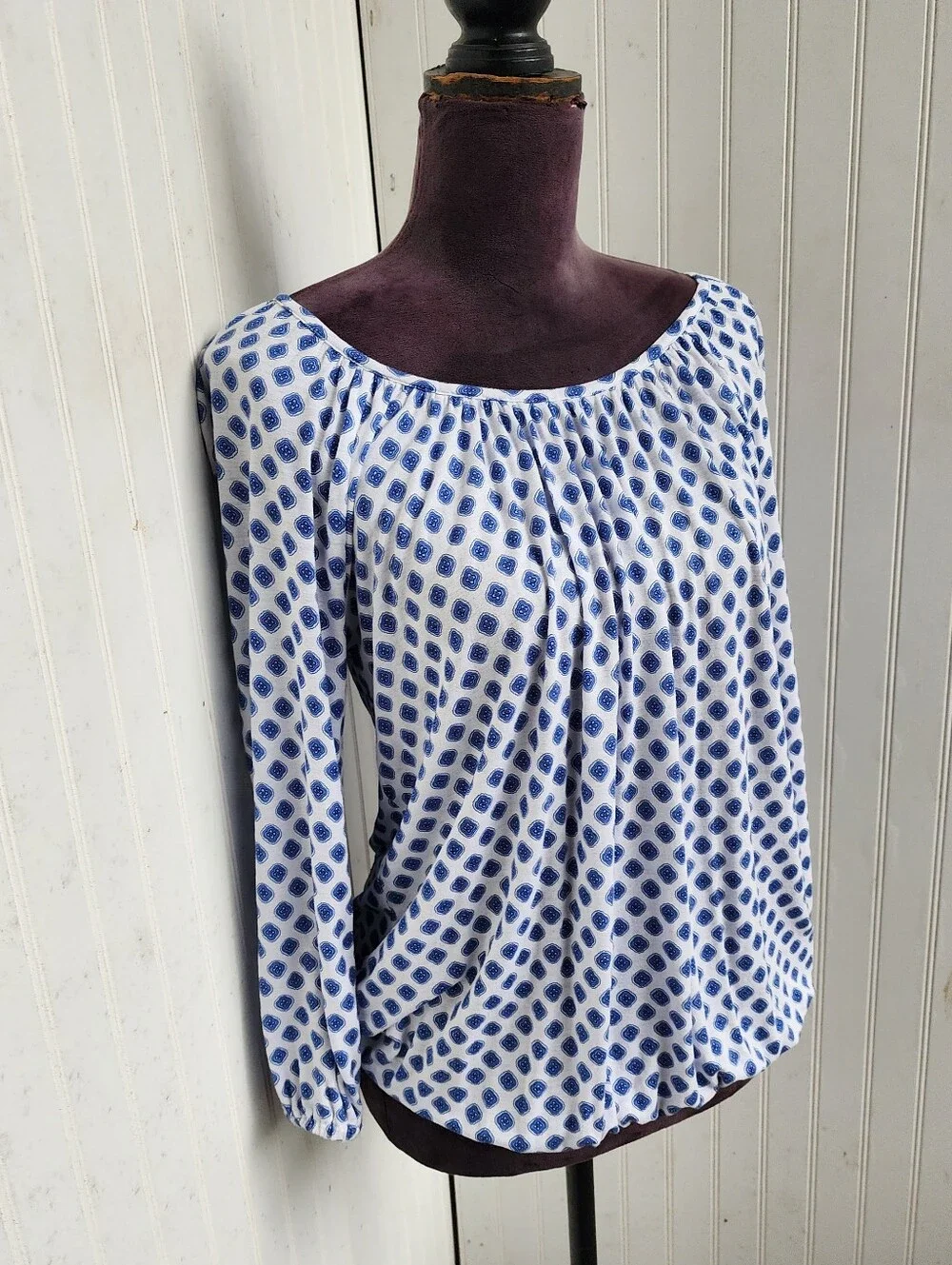 Michael Kors Peasant Blouse Blue White Geometric Print Scoop Neck Relaxed Boho M